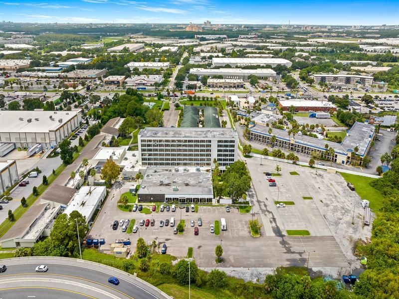 9309 Orange Blossom Trail, Orlando, FL 32837 Photo