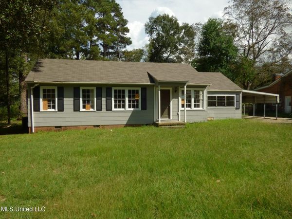906 Myra Street, Brookhaven, MS 39601