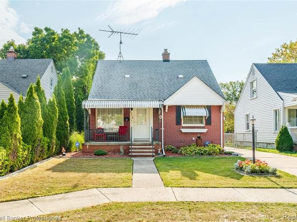 3313 Hollywood Street, Dearborn, MI 48124
