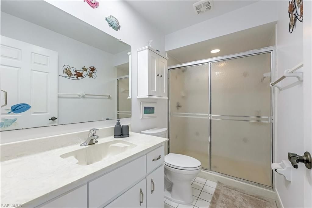 509 Roma Ct, Unit 202, Naples, FL 34110 Photo