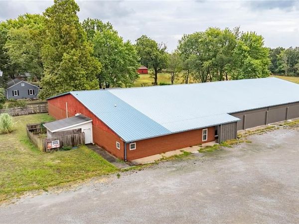 3320 Illinois Route 16, Litchfield, IL 62056