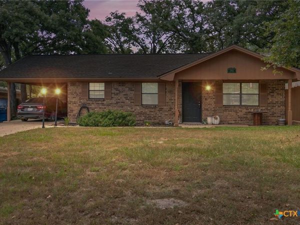 1905 Alcoa Avenue, Rockdale, TX 76567