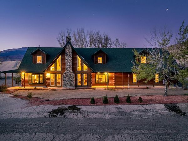 863 1400 Lane, Delta, CO 81416