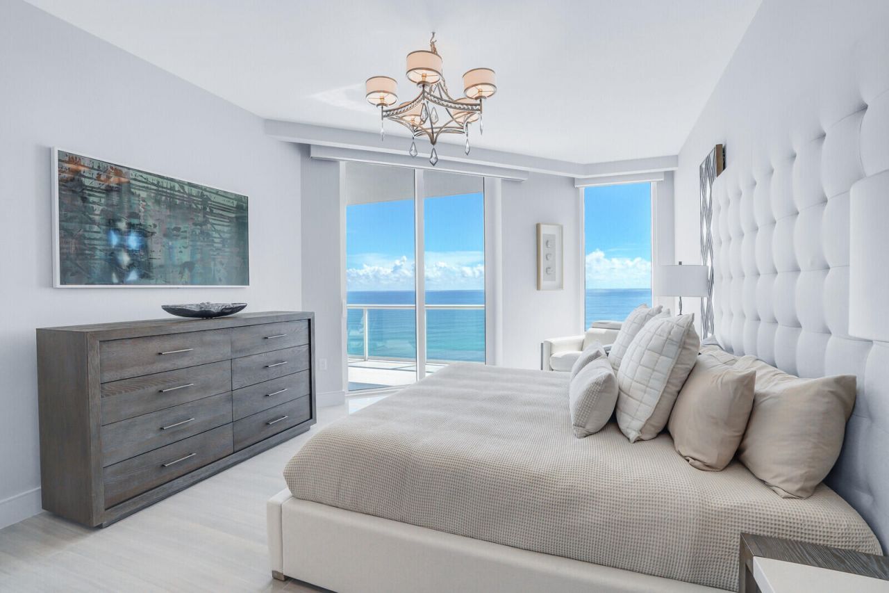 3730 N Ocean Drive, Unit 18 A, Singer Island, FL 33404 Photo