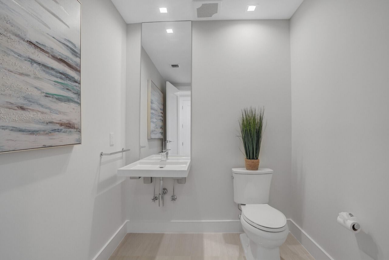 3730 N Ocean Drive, Unit 18 A, Singer Island, FL 33404 Photo