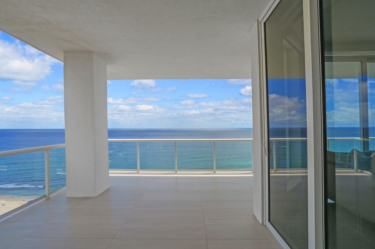 3730 N Ocean Drive, Unit 18 A, Singer Island, FL 33404 Photo
