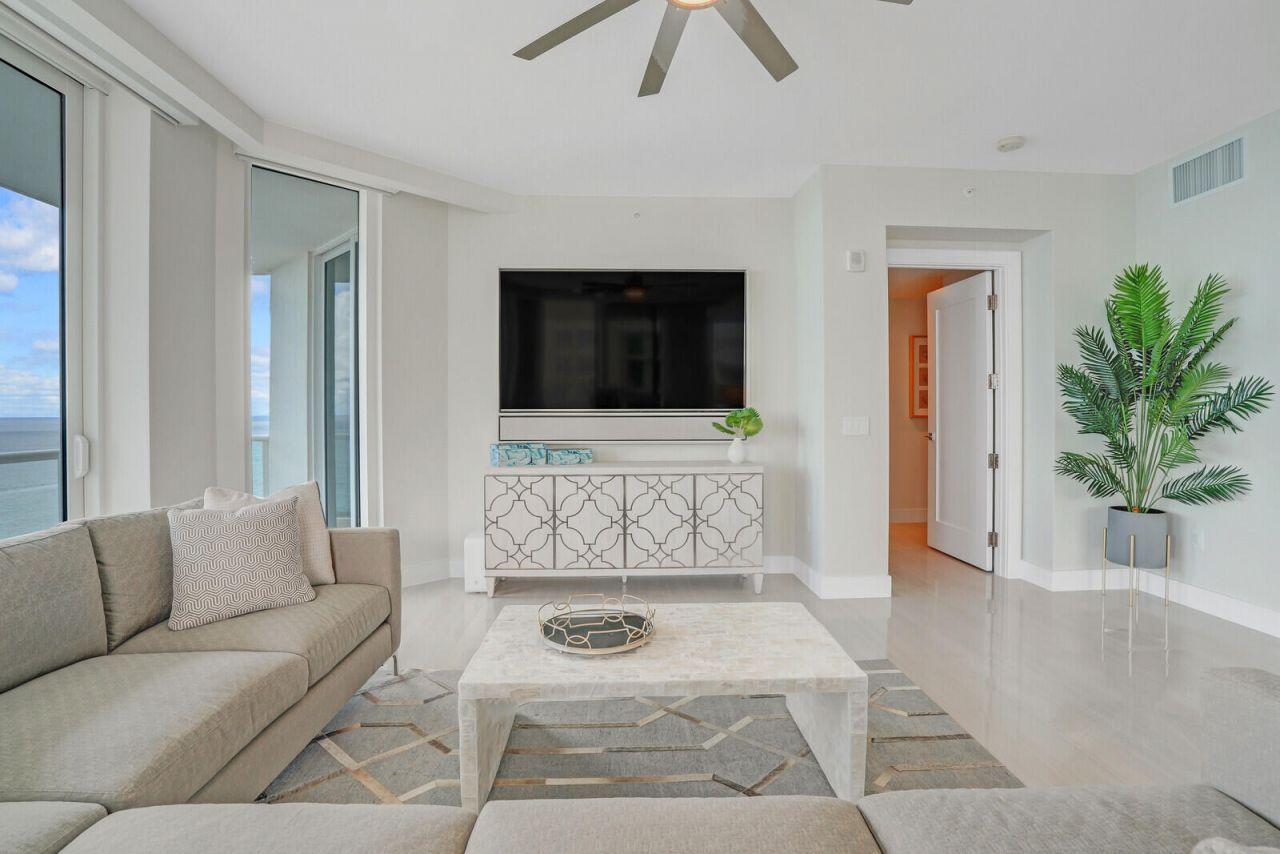 3730 N Ocean Drive, Unit 18 A, Singer Island, FL 33404 Photo