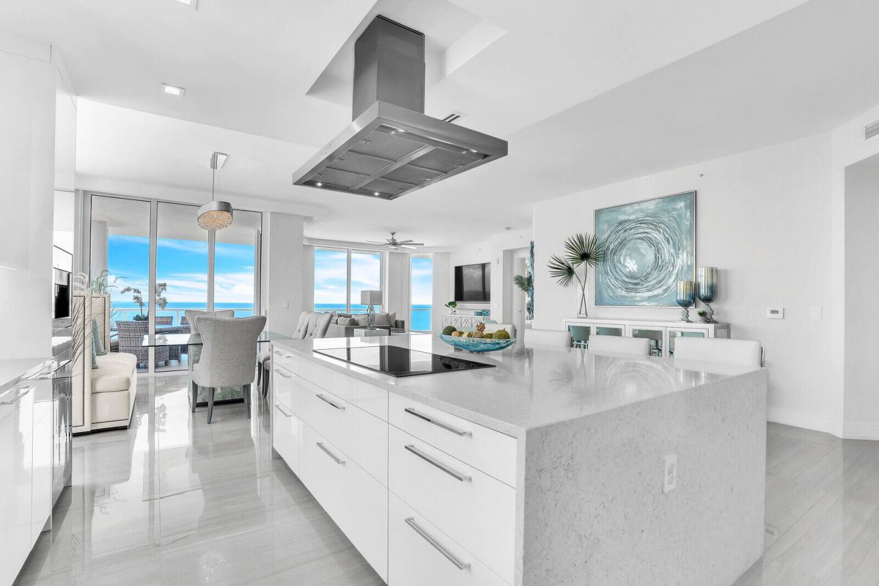 3730 N Ocean Drive, Unit 18 A, Singer Island, FL 33404 Photo