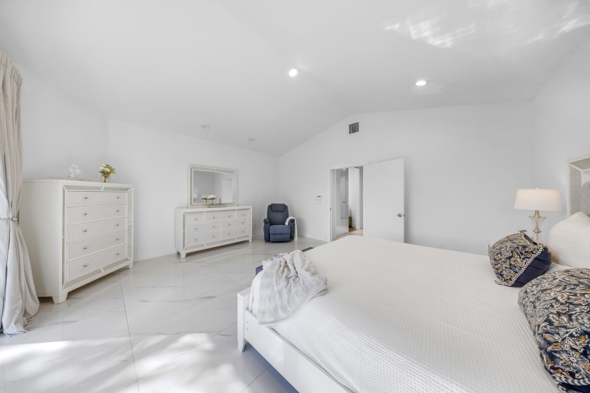 10575 Stonebridge Boulevard, Boca Raton, FL 33498 Photo