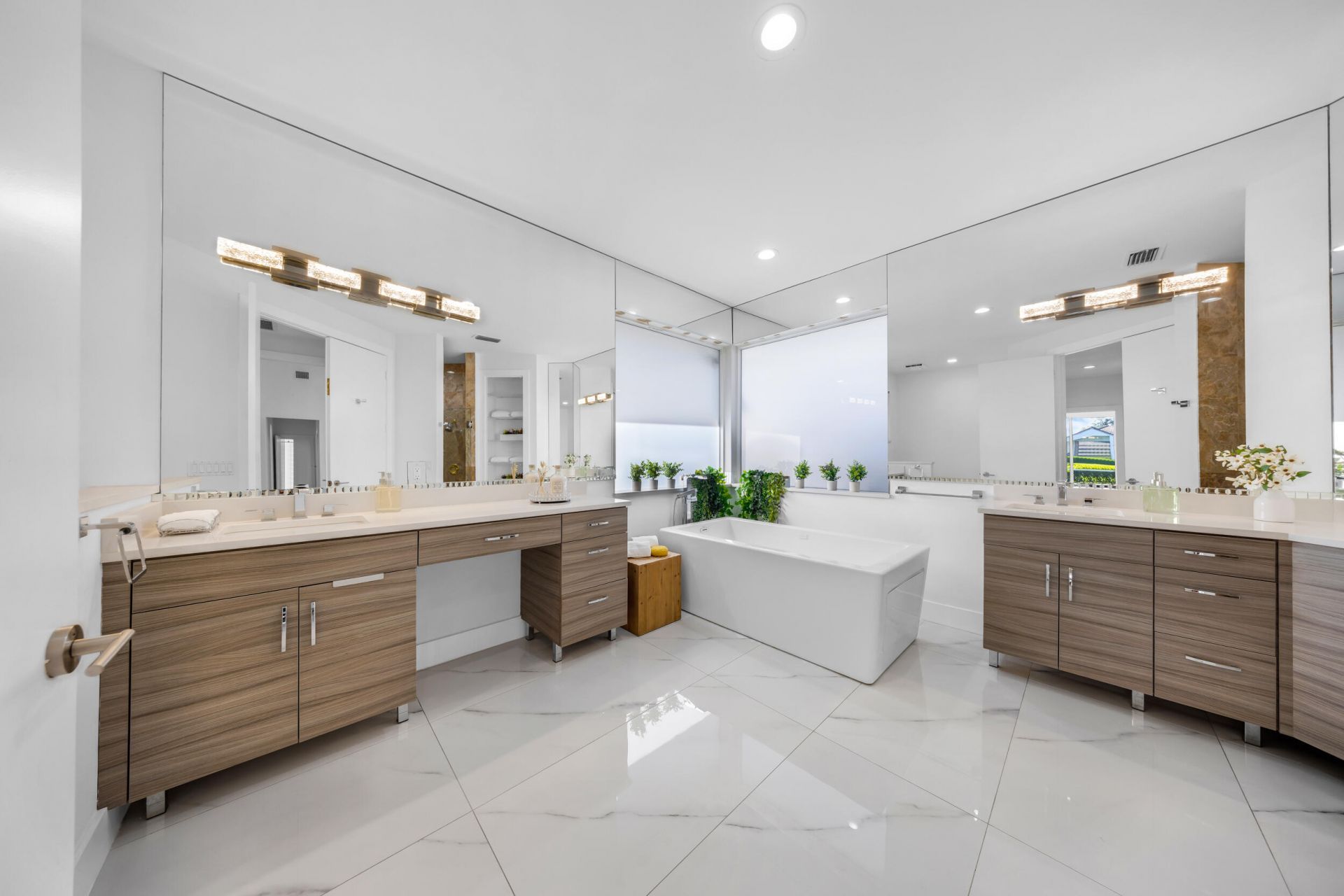 10575 Stonebridge Boulevard, Boca Raton, FL 33498 Photo