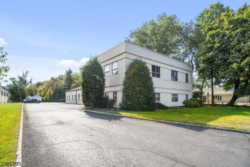 1167 Route 22, Mountainside, NJ 07092 Main Photo