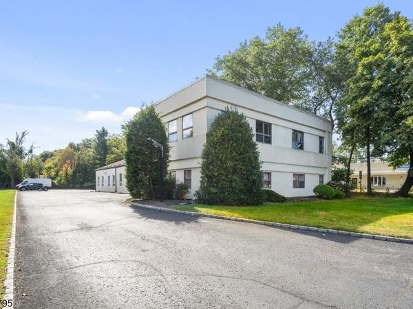 1167 ROUTE 22, Mountainside, NJ 07092