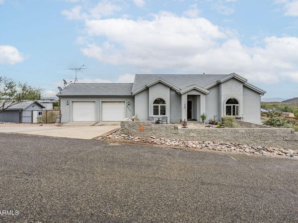 17862 E HUMMINGBIRD Lane, Mayer, AZ 86333