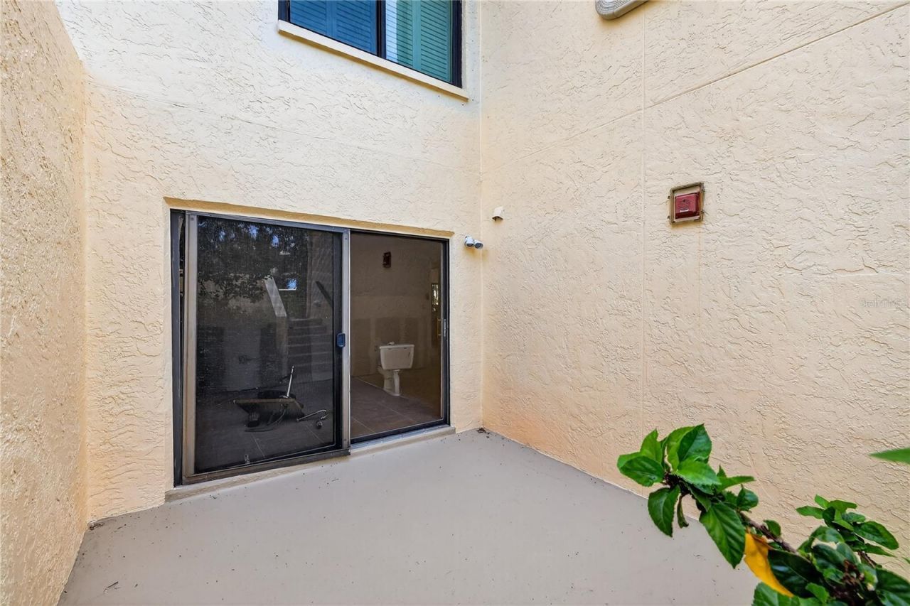 7550 Sunshine Skyway Lane S, Unit P12, Saint Petersburg, FL 33711 Photo