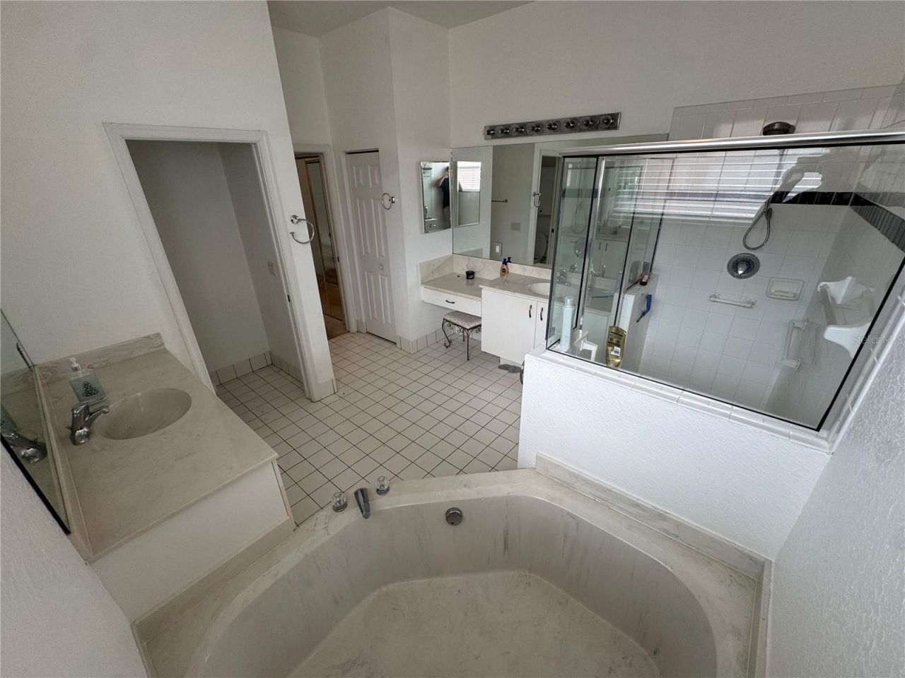 318 NW Shoreview Drive, Port Saint Lucie, FL 34986 Photo