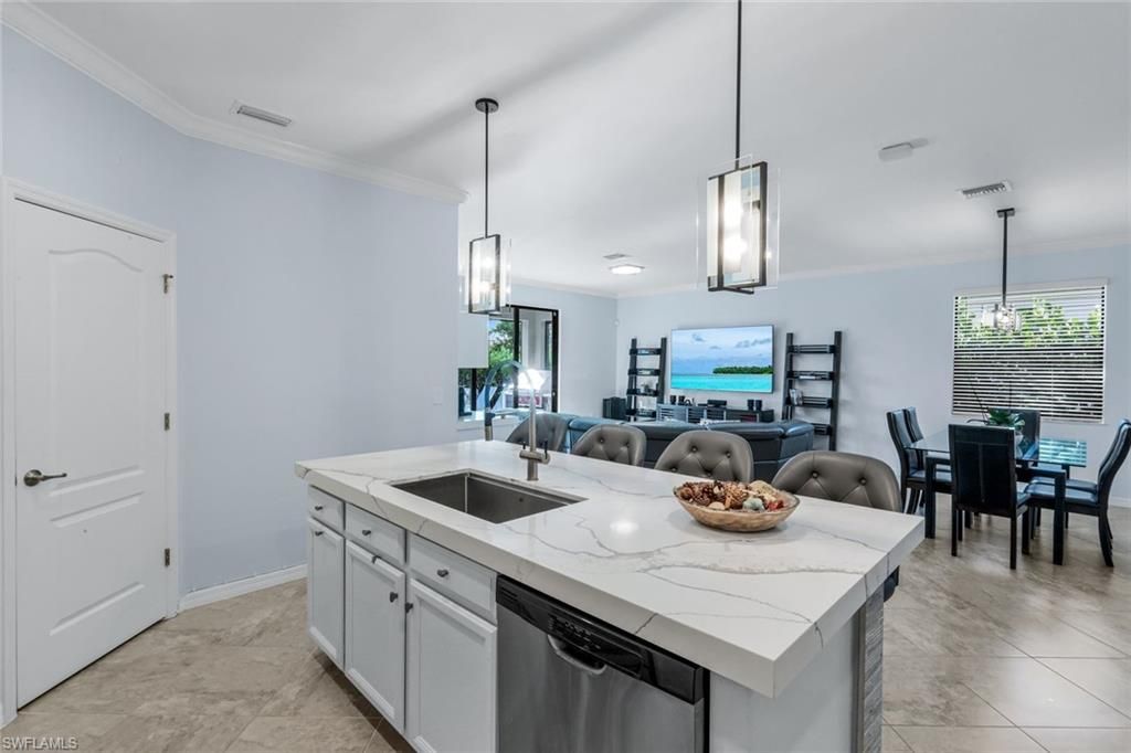 9445 Glenforest Dr, Naples, FL 34120 Photo