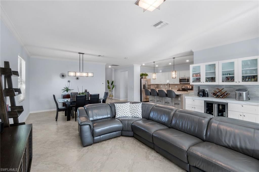 9445 Glenforest Dr, Naples, FL 34120 Photo