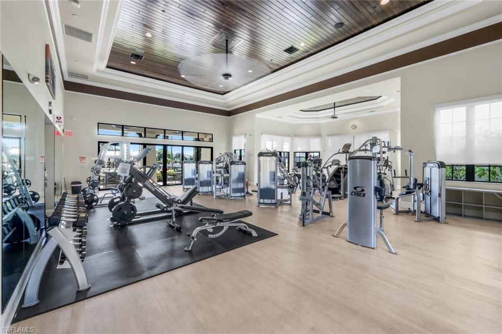 9445 Glenforest Dr, Naples, FL 34120 Photo