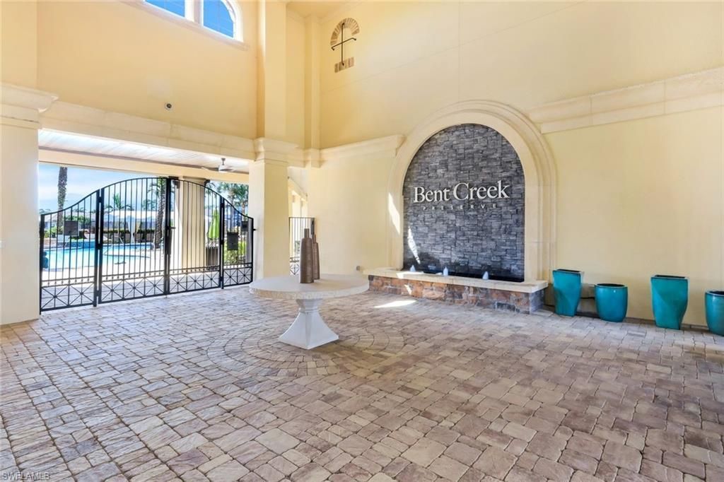 9445 Glenforest Dr, Naples, FL 34120 Photo