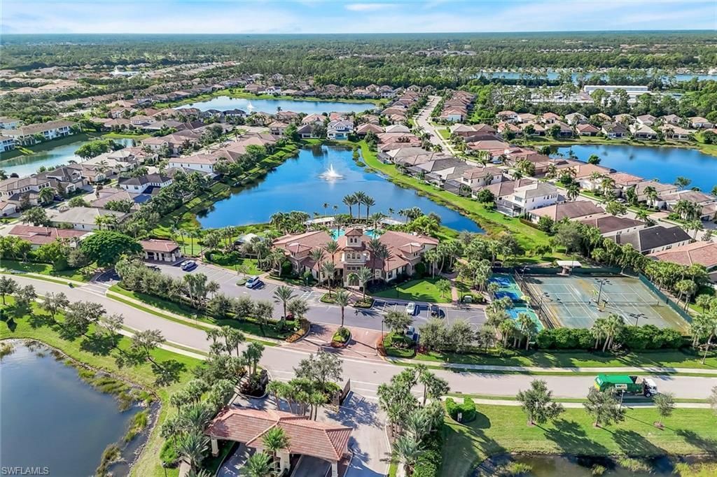 9445 Glenforest Dr, Naples, FL 34120 Photo