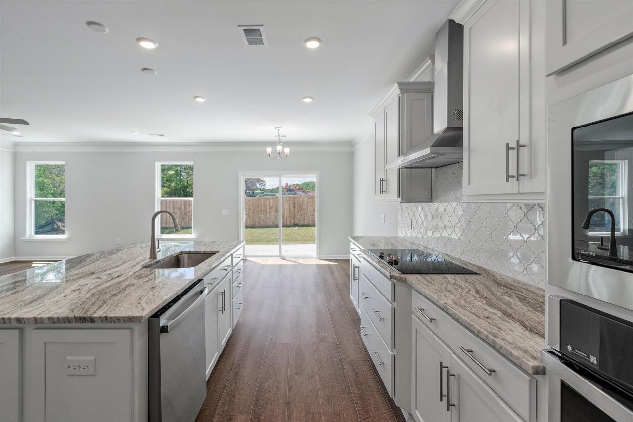 716 Bluff Oak Drive Photo 19