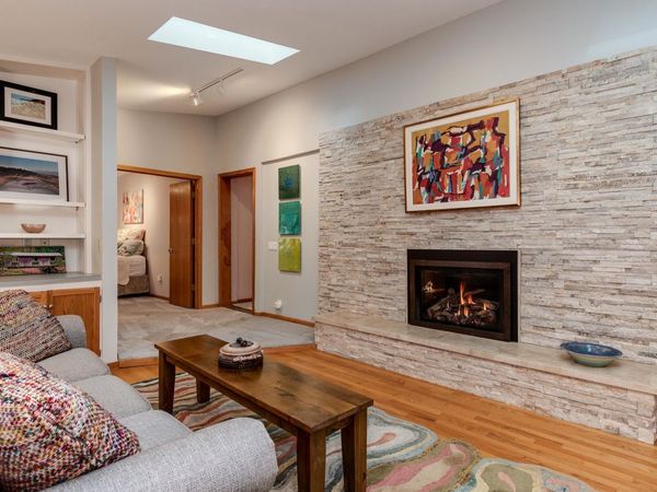 208 Saratoga Circle, Madison, WI 53705