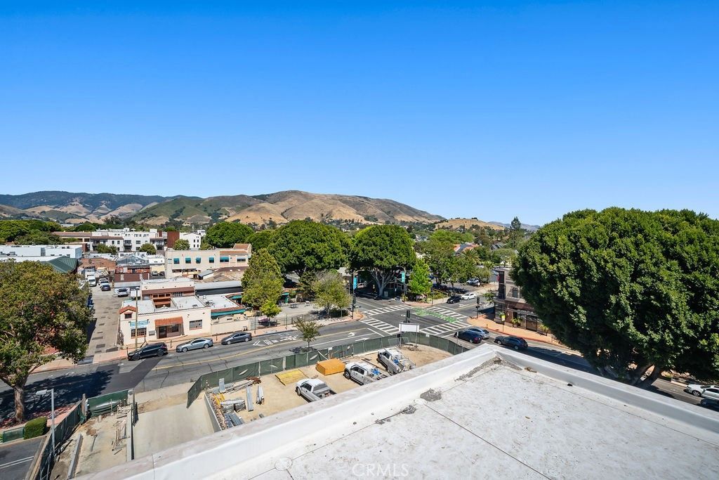 581 Higuera Street, Unit 302, San Luis Obispo, CA 93401 Main Photo