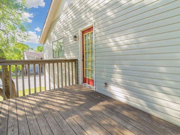 903 Taulbee LN, Unit D, Austin, TX 78757