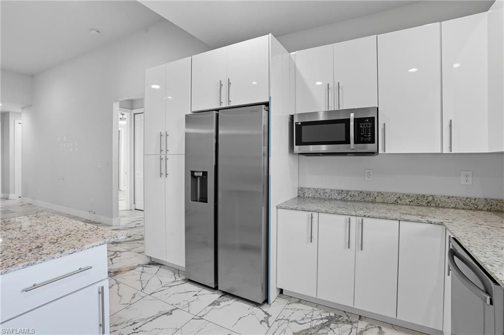 2314 NW 33rd Pl, Cape Coral, FL 33993 Photo