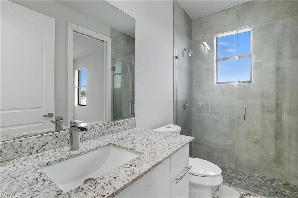 2314 NW 33rd Pl, Cape Coral, FL 33993 Photo