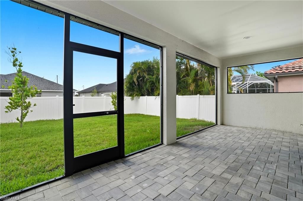 2314 NW 33rd Pl, Cape Coral, FL 33993 Photo