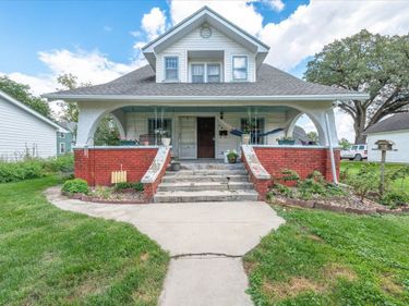 406 WEARE Street, WOODBINE, IA 51579