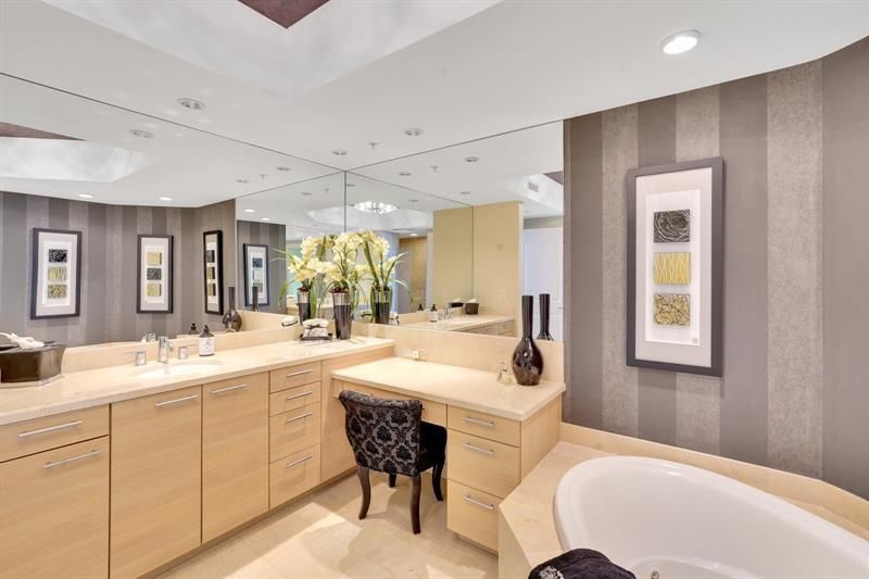 1 N Ocean Boulevard, Unit 607, Pompano Beach, FL 33062 Photo