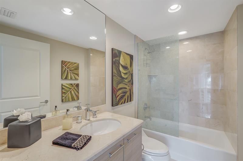 1 N Ocean Boulevard, Unit 607, Pompano Beach, FL 33062 Photo