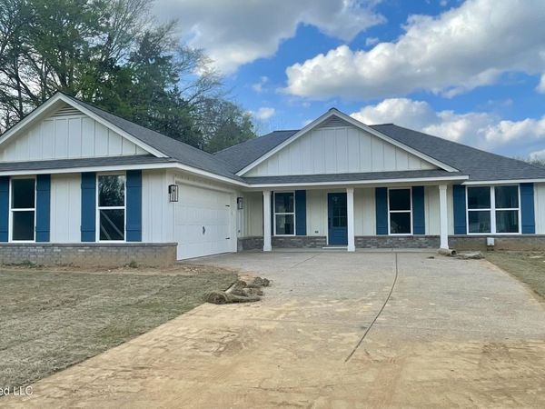 248 Farley Road, Byhalia, MS 38611