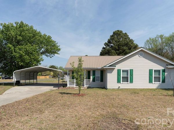 103 Bluebird Court, Rockingham, NC 28379