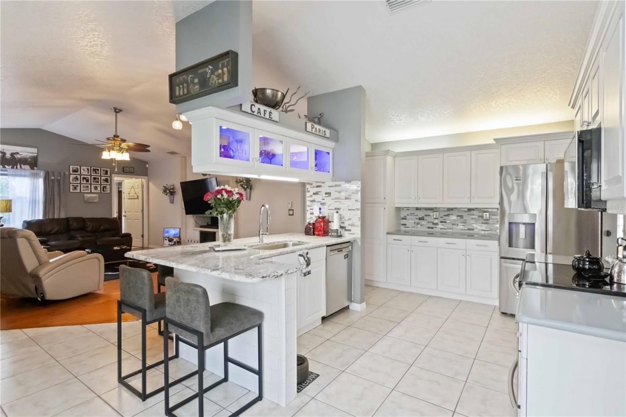 4913 37th Street East, Bradenton, FL 34203 Photo