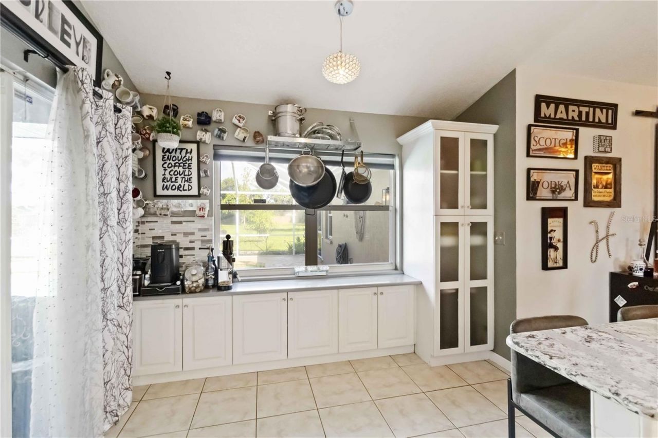 4913 37th Street East, Bradenton, FL 34203 Photo