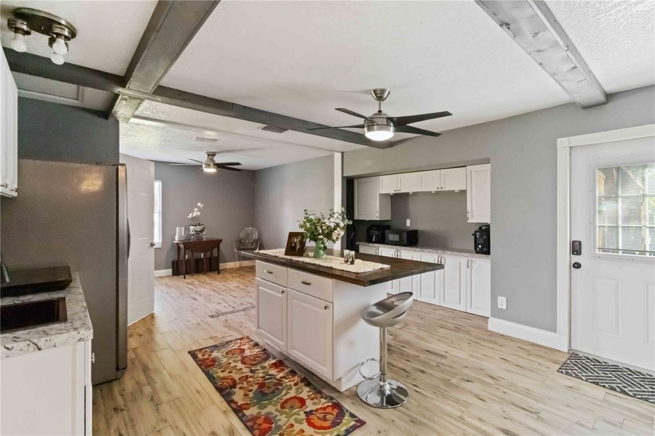 4913 37th Street East, Bradenton, FL 34203 Photo