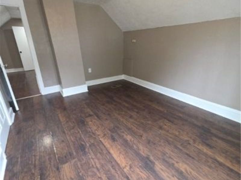 5628 Pacific Avenue, Cleveland, OH 44102 Photo 15