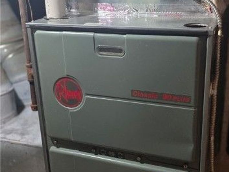 5628 Pacific Avenue, Cleveland, OH 44102 Photo 25