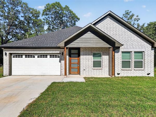 6131 Inca Drive, Enchanted Oaks, TX 75156