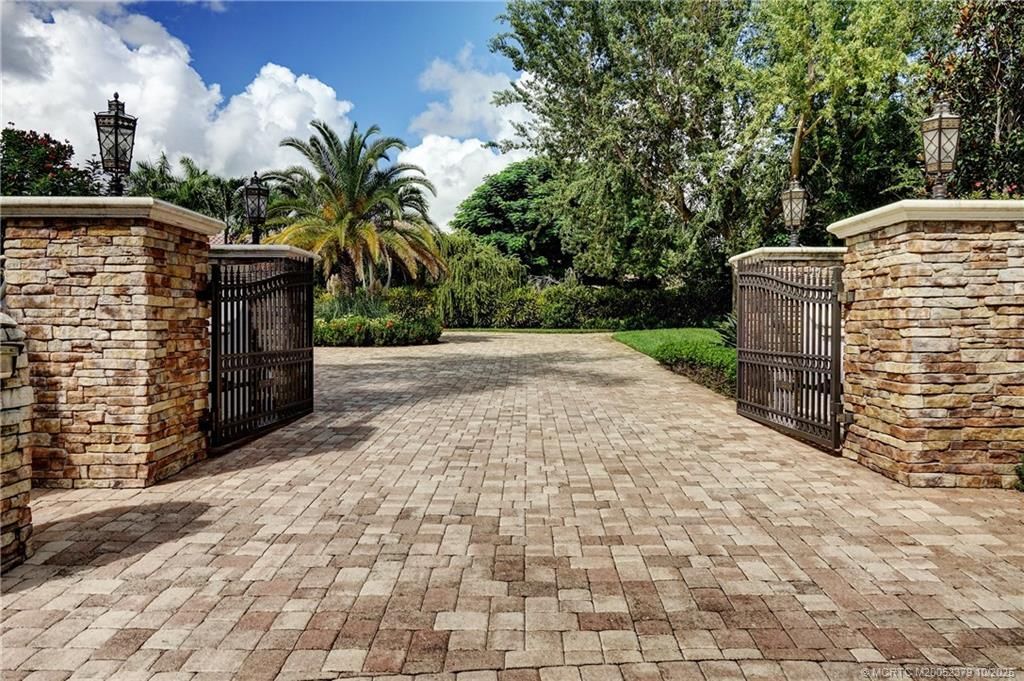 2690 NW Collins Cove Road, Stuart, FL 34994 Photo