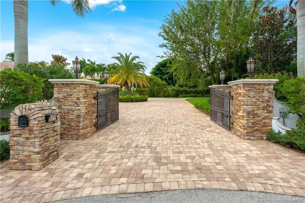 2690 NW Collins Cove Road, Stuart, FL 34994 Photo