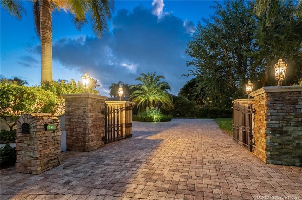 2690 NW Collins Cove Road, Stuart, FL 34994 Photo