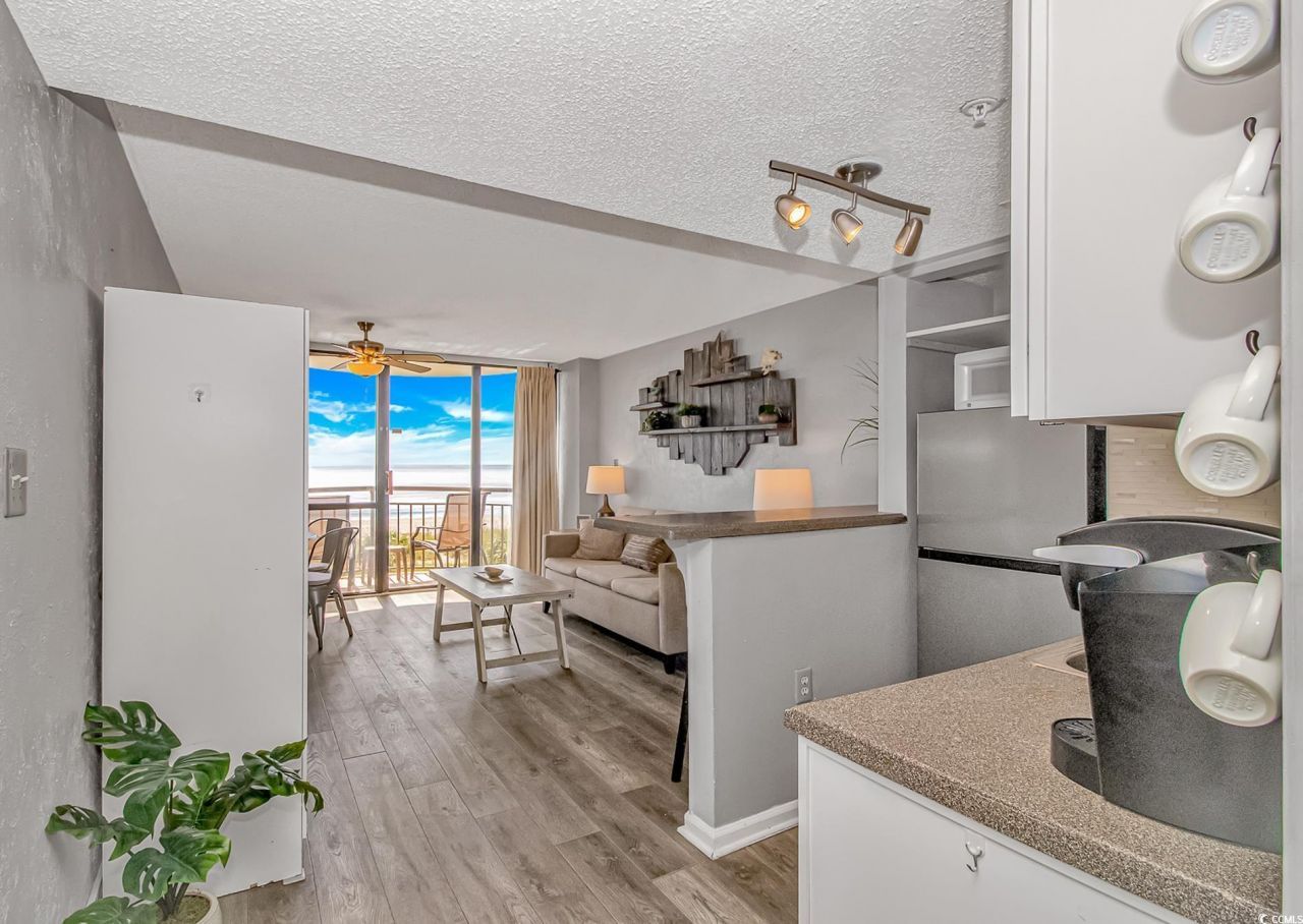 2310 N Ocean Blvd. Photo 6