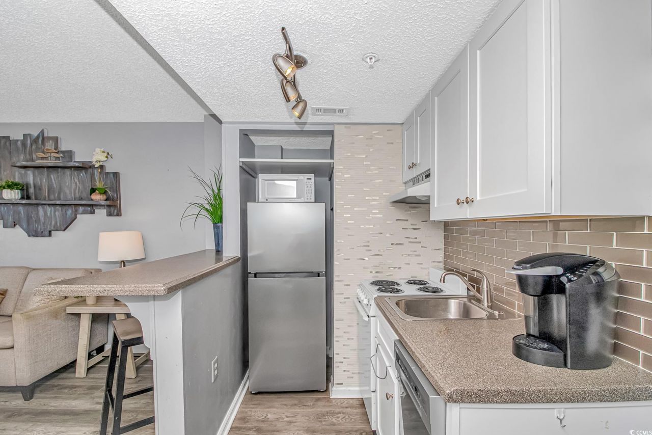 2310 N Ocean Blvd. Photo 7