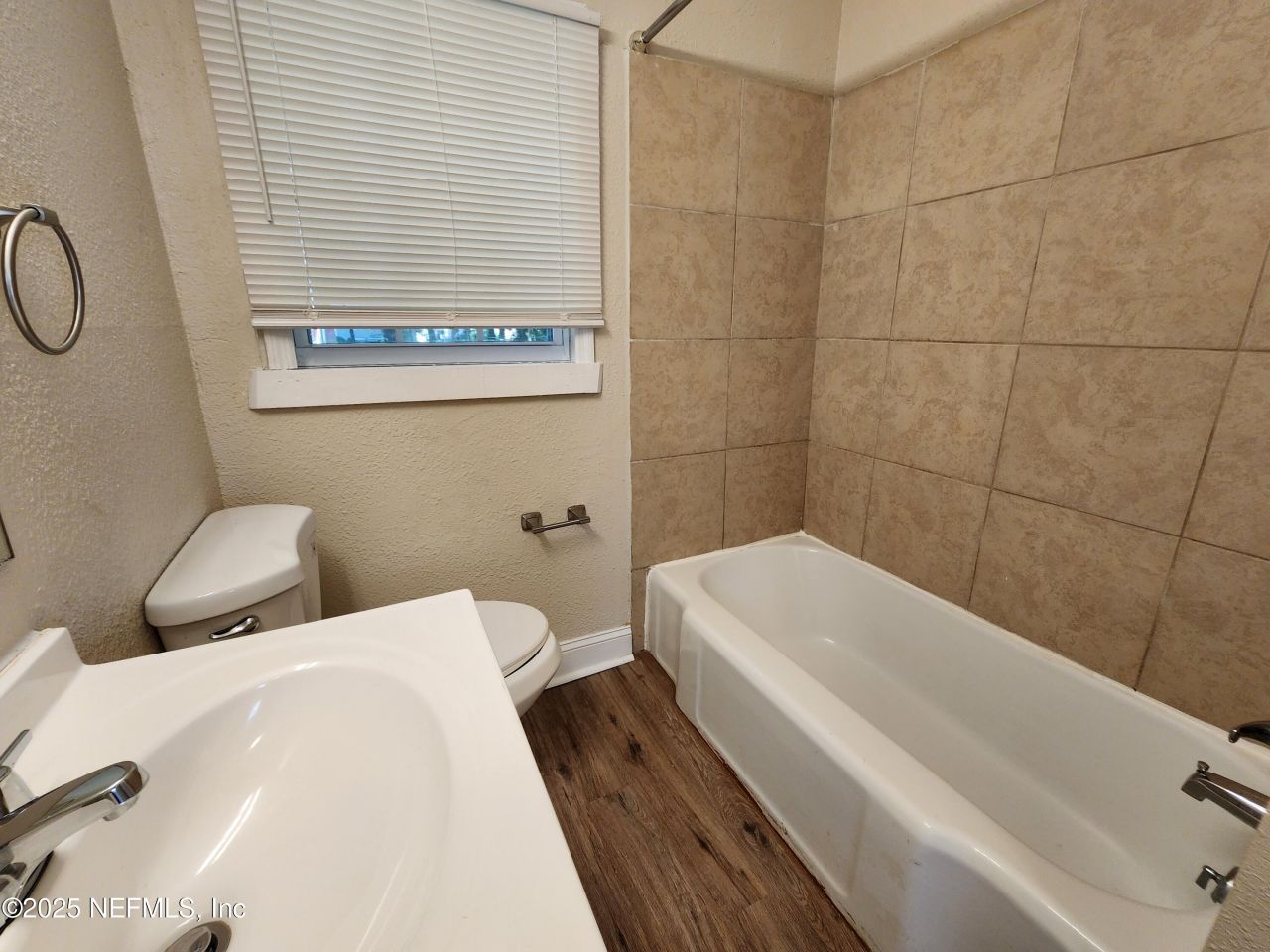 1525 9th Street W, Jacksonville, FL 32209 Photo