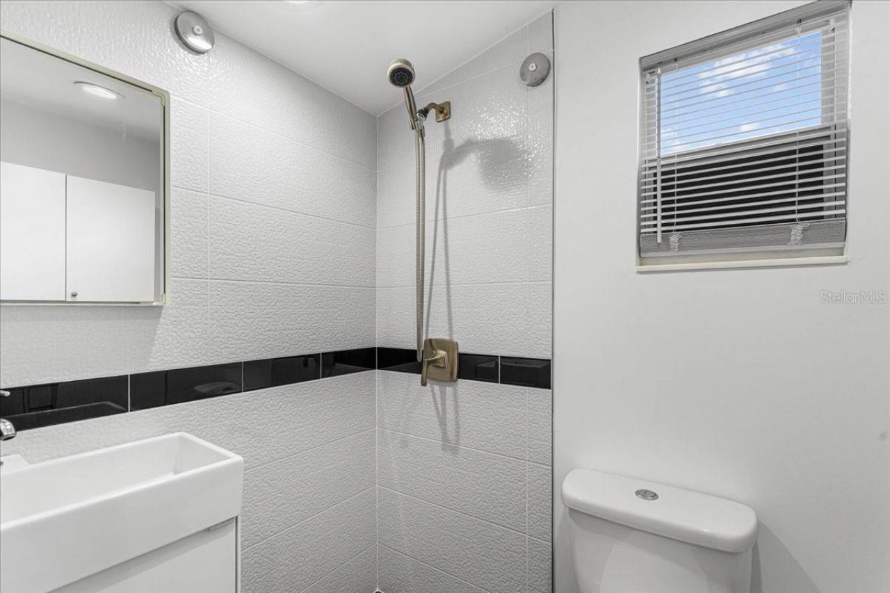 819 Southwest Boulevard N, Saint Petersburg, FL 33703 Photo