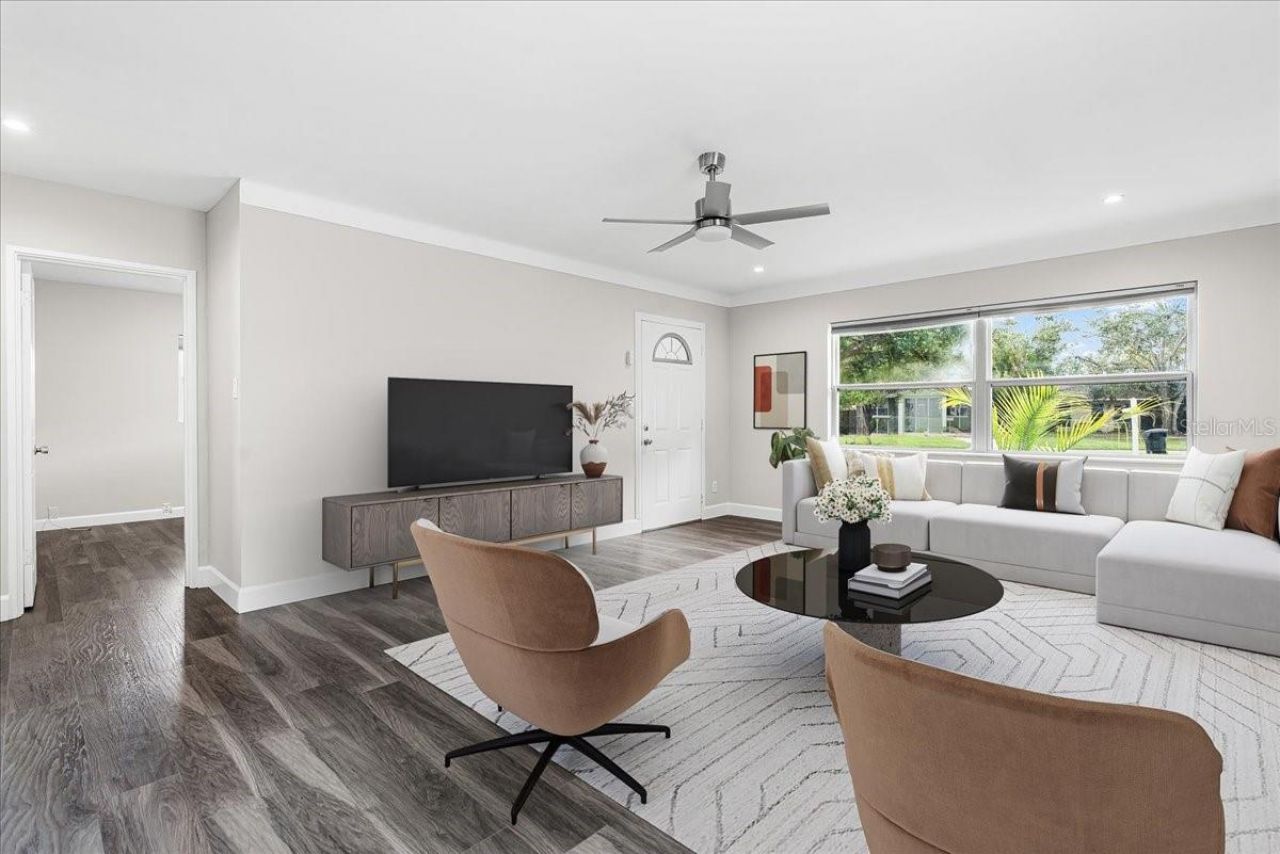 819 Southwest Boulevard N, Saint Petersburg, FL 33703 Photo